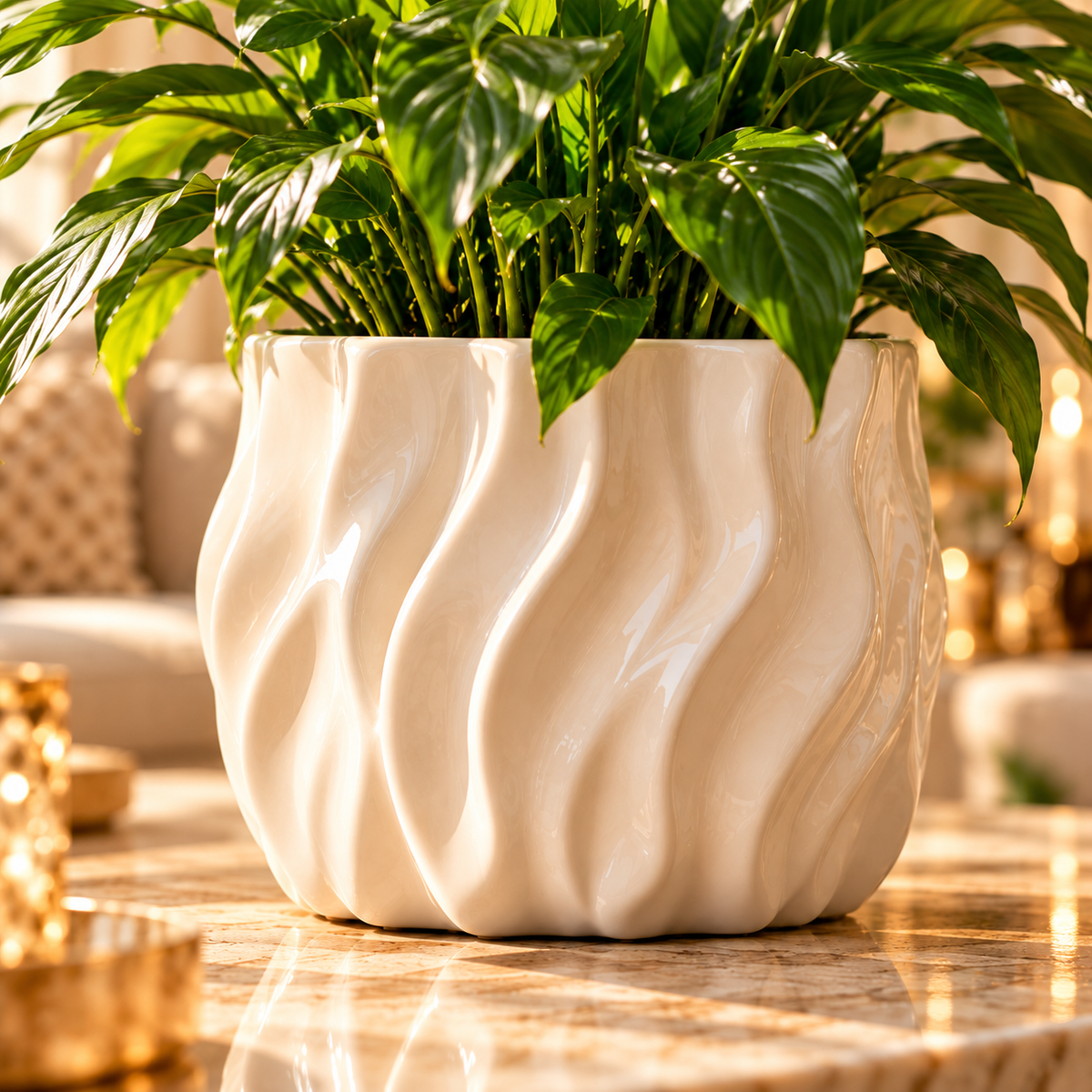 Luvaniq Sculptural Ceramic Plant Pot
